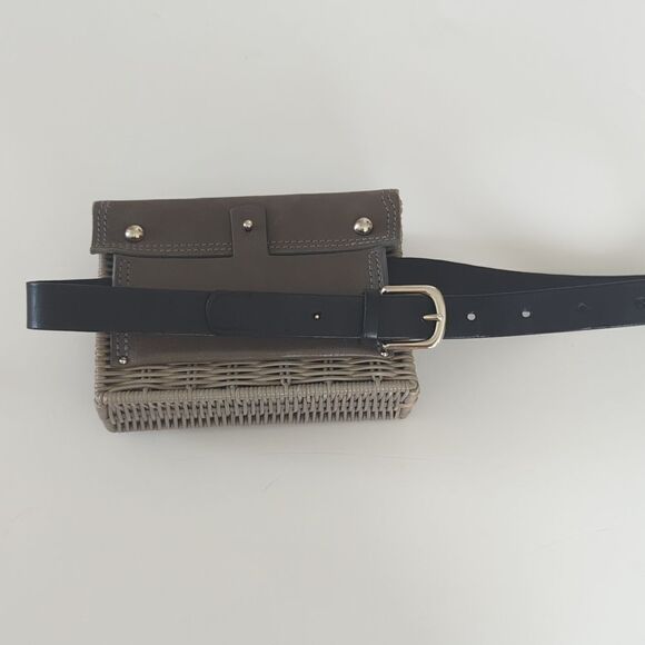 WICKER WINGS belt bag - Picture 7 of 10